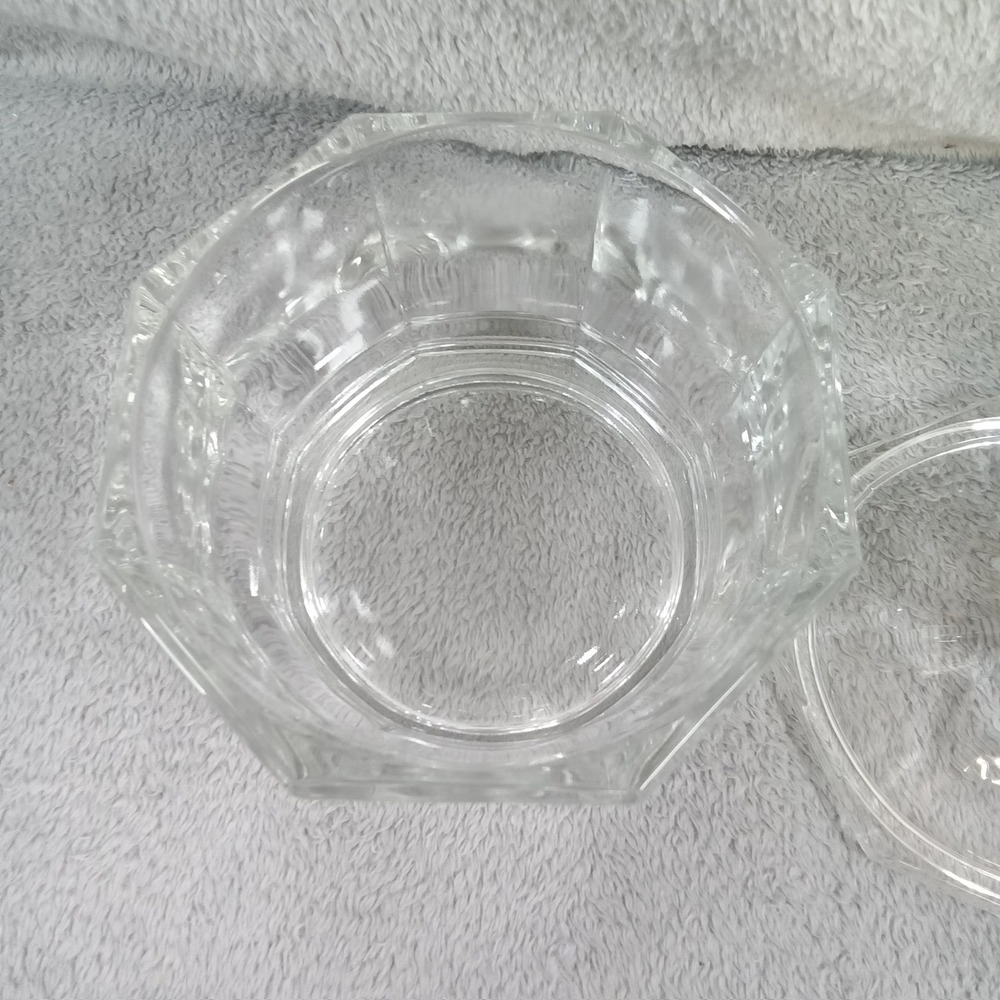 Vintage Style Octagon Clear Glass Candy Dish with Lid Faceted Trinket‎ Box 5.5in - Picture 2 of 10